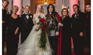 В Техасе молодожены потратили 120 тысяч долларов на вампирскую свадьбу